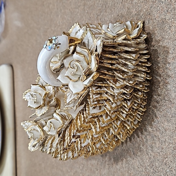 Vintage Decorative Fancy Swan!!! - Picture 1 of 13